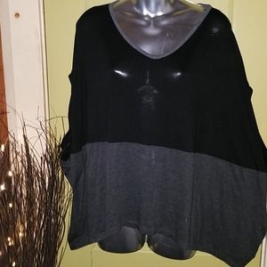 Black and gray St Paradise dolman sleeve